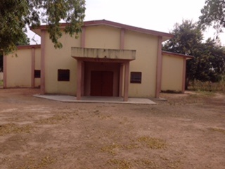 St Joseph's Catholic Church, Layin Minista