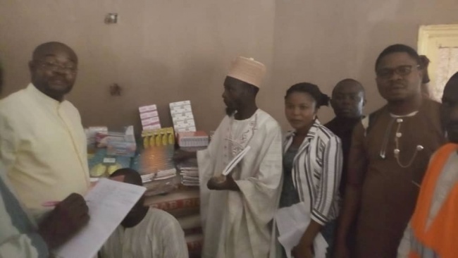 Bishop Kukah visits IDP in Gandi, Donates Relieve Items