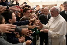 Pope Proclaims a Christmas of Hope